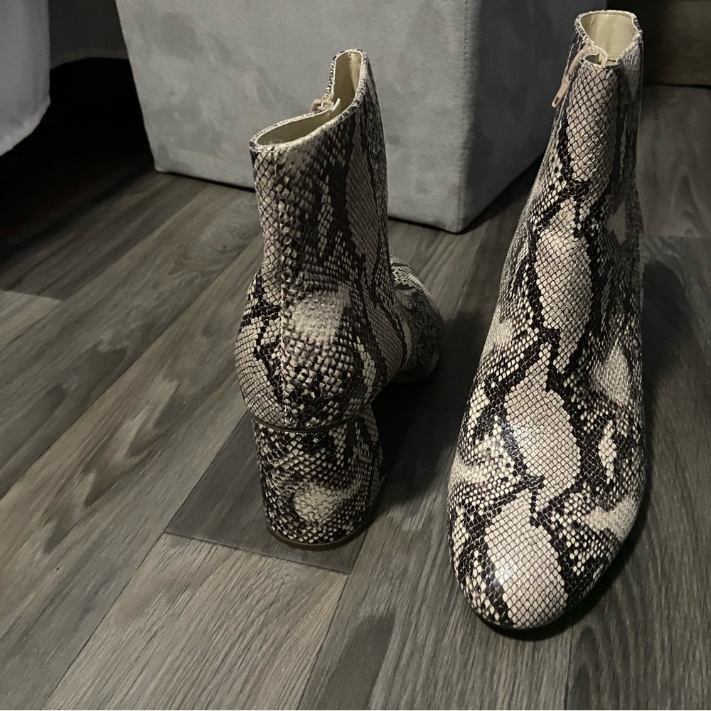 Size 11 Python Booties - Picture 3 of 5